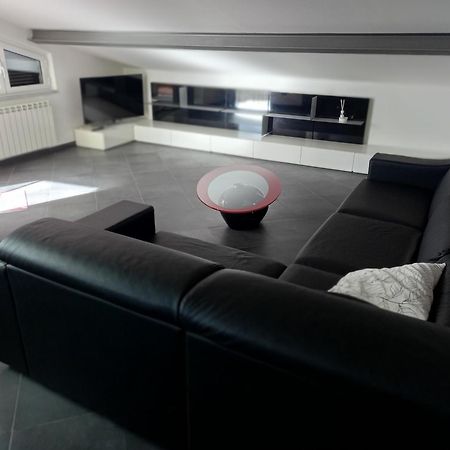 Ca' Fra E Oly Apartment Кастелнуово Магра Екстериор снимка